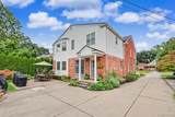 711 York Street - Photo 52