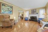 711 York Street - Photo 6