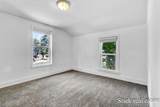 2488 Broadway Avenue - Photo 27