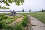 1660 River Road - Photo 2
