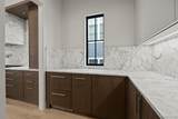 1622 Stanley Boulevard - Photo 14