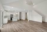 366 Dorchester Drive - Photo 2