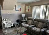 403 Walnut Street - Photo 3