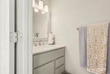 1374 Norton Avenue - Photo 15