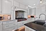 1881 Reidsview Drive - Photo 20