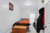 136 Hemlock Street - Photo 16