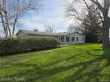 2100 Sanilac Road - Photo 32