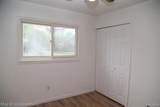 28521 Sutherland Street - Photo 21