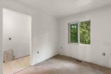 8945 Vergennes Street - Photo 17