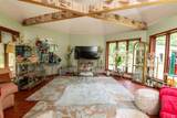 989 Mccabe Avenue - Photo 11