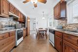2221 Davis Street - Photo 17