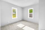 24915 Saint Paul Boulevard - Photo 61