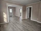 322 Lawrence Avenue - Photo 3