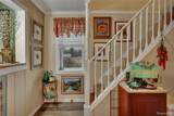 4686 Lakeview Avenue - Photo 11