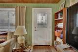 4686 Lakeview Avenue - Photo 12