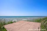 688 Waters Edge Drive - Photo 12