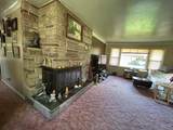 5996 Lakeshore Road - Photo 6