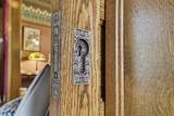201 Henry Street - Photo 15