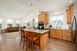 3031 Spurway Drive - Photo 10