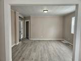 322 Lawrence Avenue - Photo 8