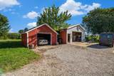 7350 Sanford Road - Photo 27