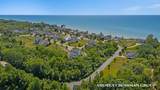 688 Waters Edge Drive - Photo 17