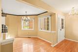 306 Pineknoll Court - Photo 2
