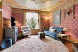 201 Henry Street - Photo 17