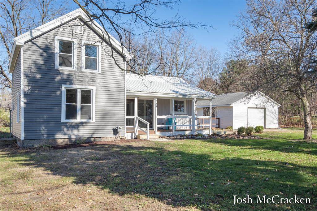 934 Bridge Street - Photo 1