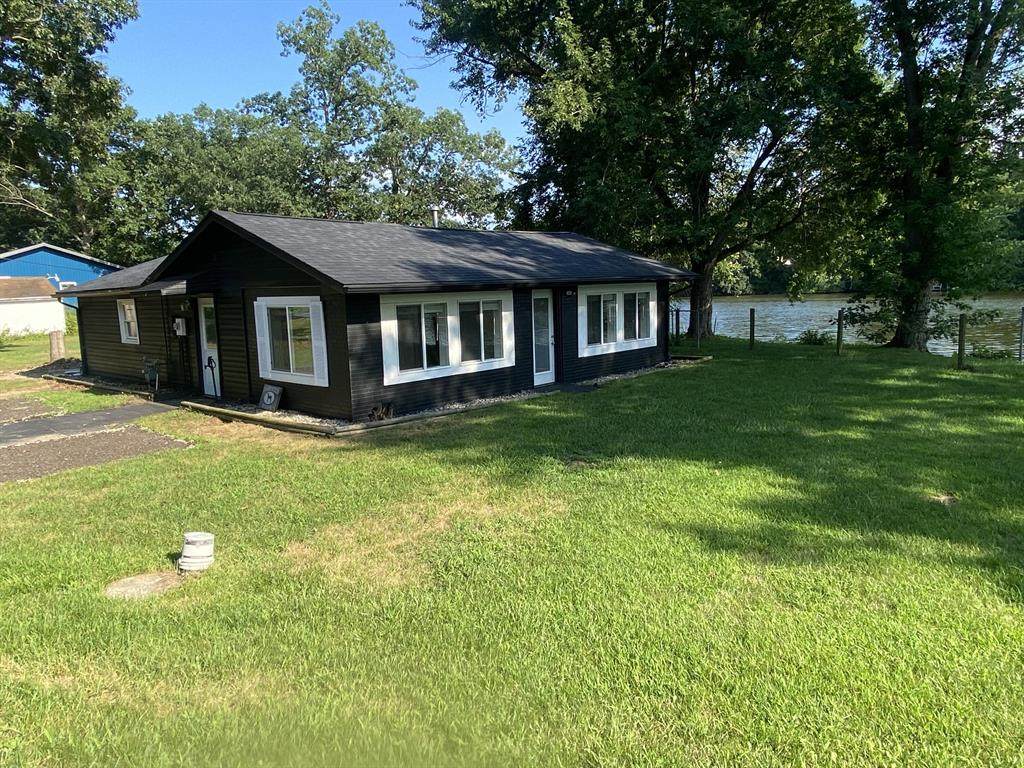 58730 Ash Road - Photo 1