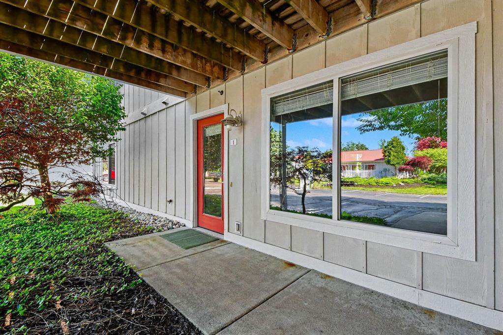 https://bt-photos.global.ssl.fastly.net/michigan/orig_boomver_10_655532446-2.jpg