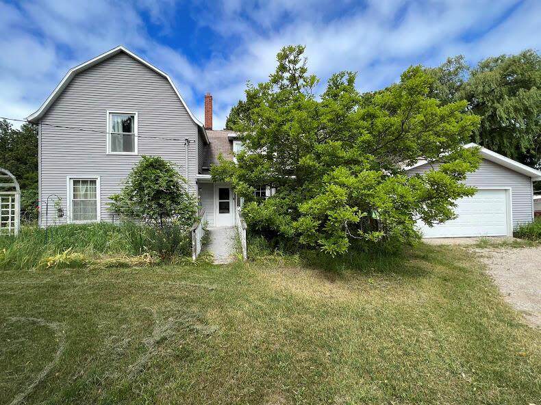 9026 Erdman Road - Photo 1