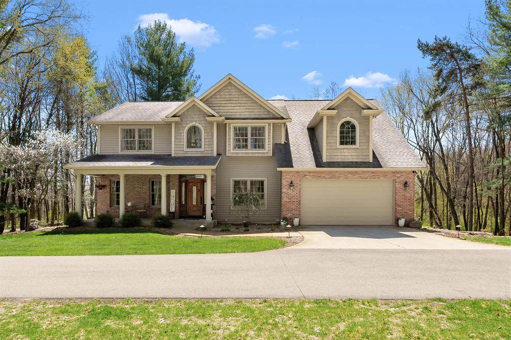 10407 Huckleberry Lane - Photo 1