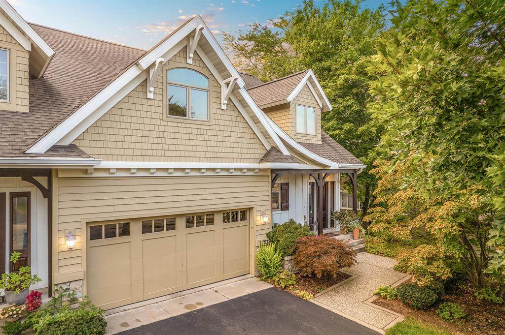 17533 Fruitport Road - Photo 1