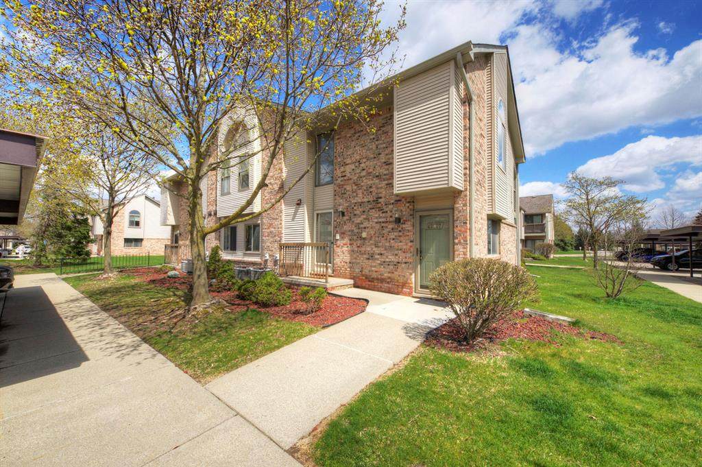 42779 Lilley Pointe Drive - Photo 1