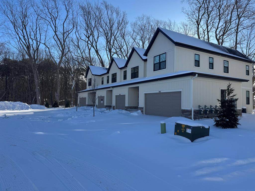 1968 S Shorewood Lane - Photo 1