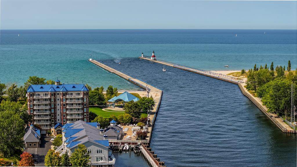 https://bt-photos.global.ssl.fastly.net/michigan/orig_boomver_13_651782937-2.jpg
