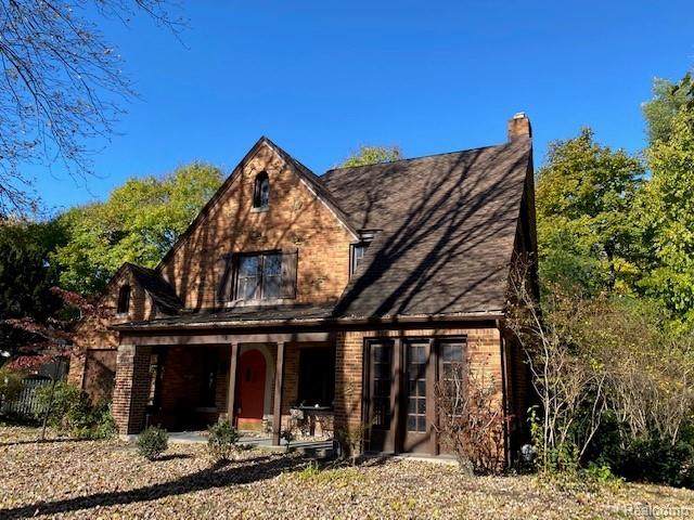 660 Burroughs Street - Photo 1