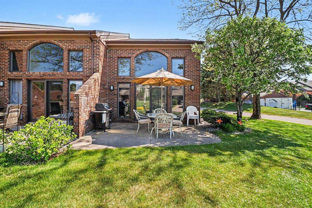 212 Harbor Drive - Photo 1