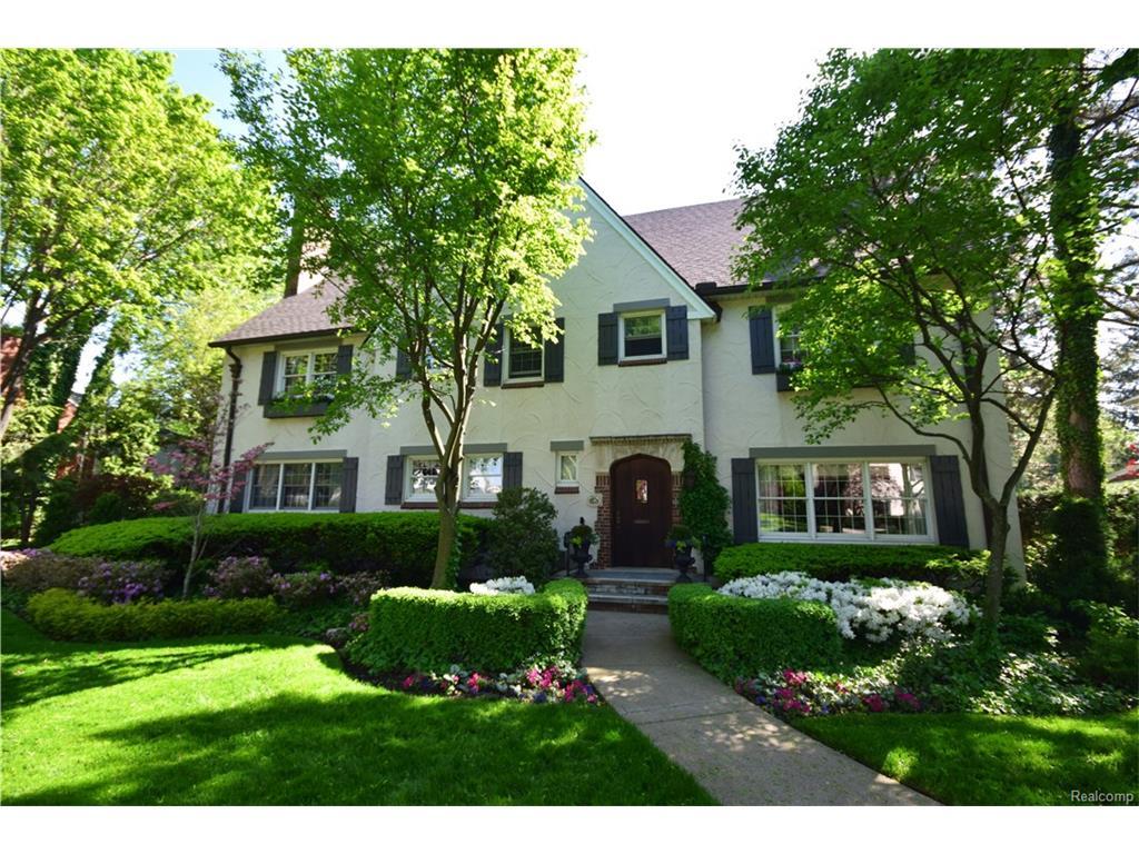 460 Lakeland Street - Photo 1
