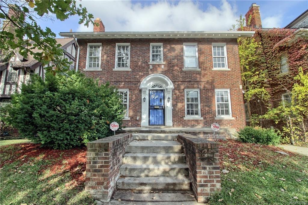 2304 Longfellow Street - Photo 1