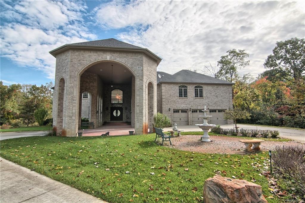 6691 Glenway Drive - Photo 1