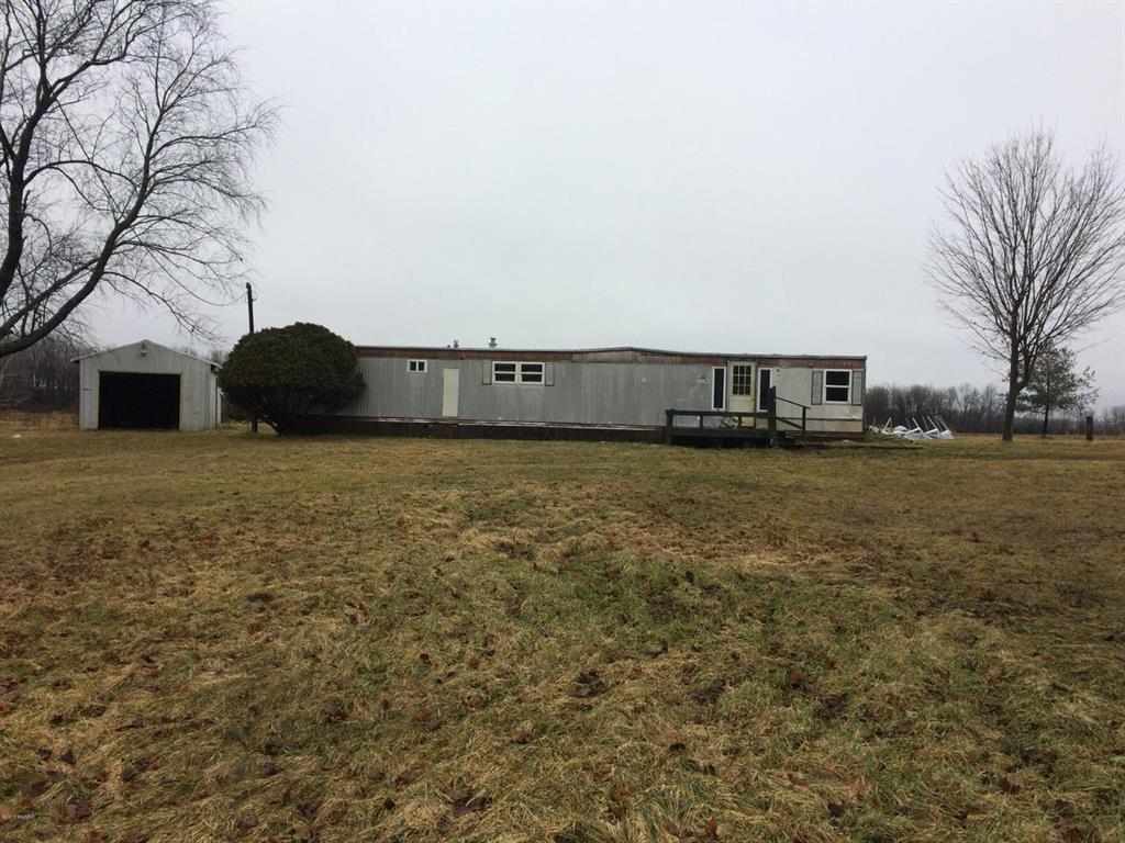 2227 60TH AVE - Photo 1
