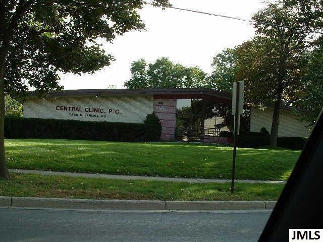 603 Lansing Ave - Photo 1