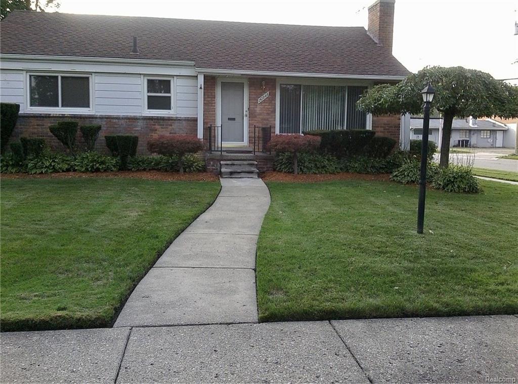 20846 Kenmore - Photo 1