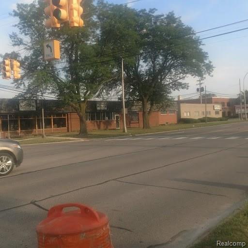 1316-1320 Campbell Road - Photo 1