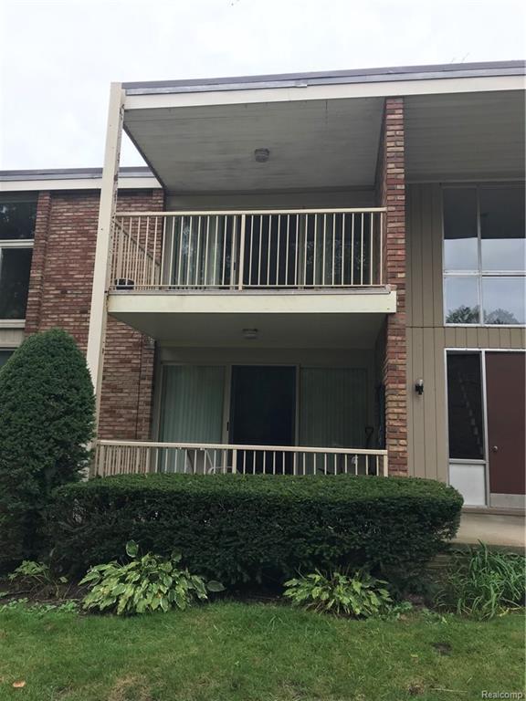 4043 Maple Road - Photo 1