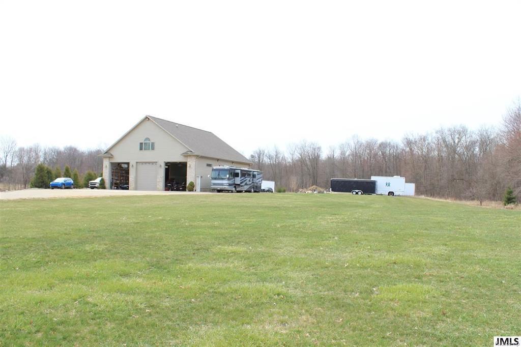 981 Merry Lane - Photo 1
