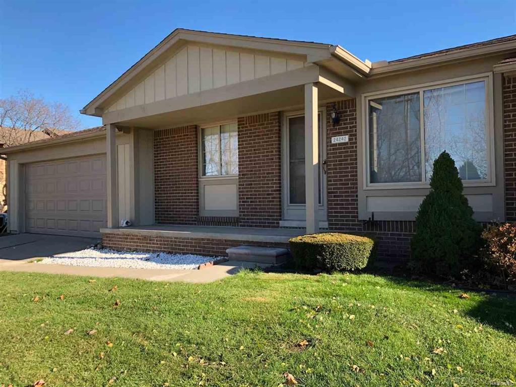 24242 Old Kent - Photo 1