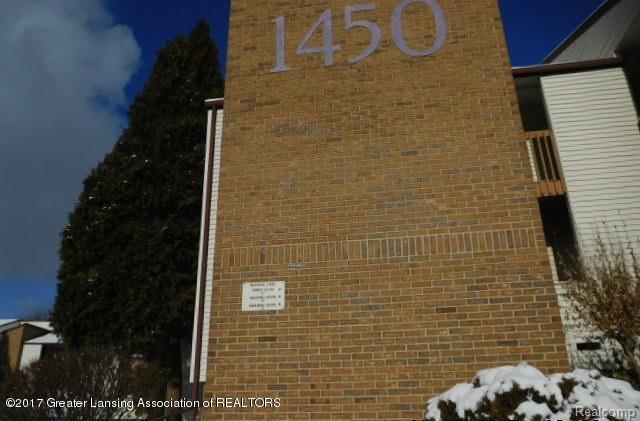 1450 Pond Drive - Photo 1